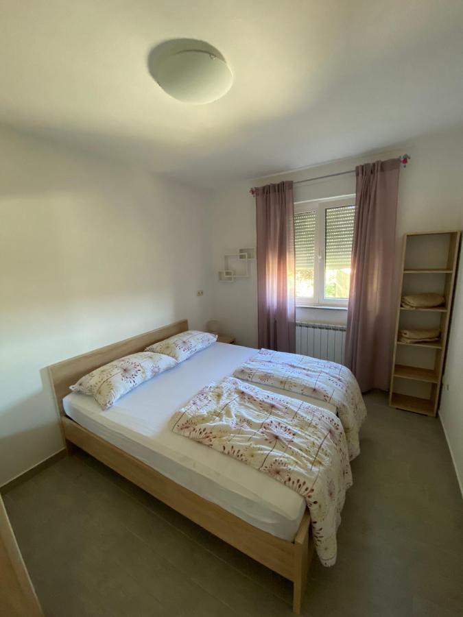 Apartman Ana Kampor Esterno foto