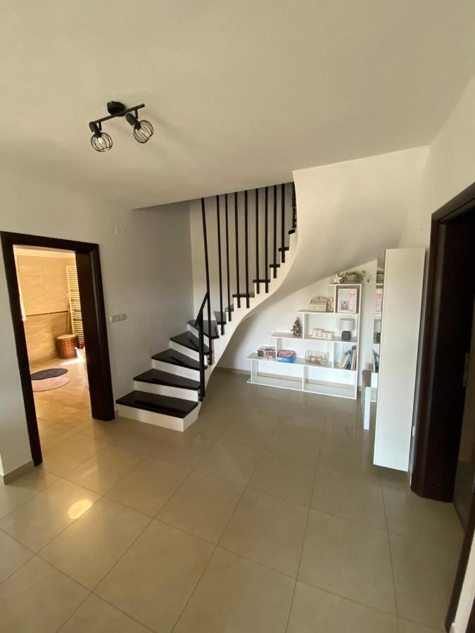 Apartman Ana Kampor Esterno foto
