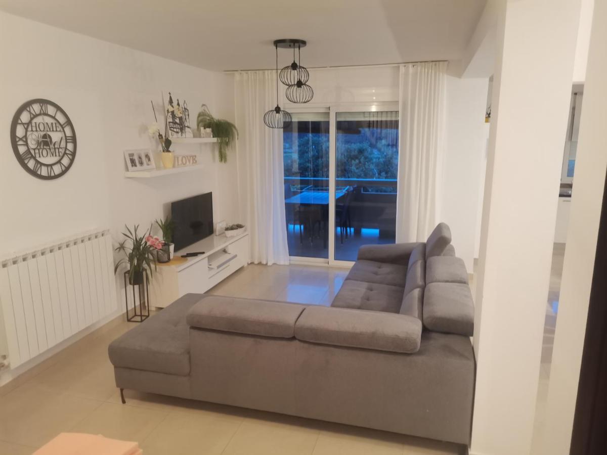 Apartman Ana Kampor Esterno foto
